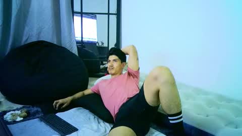 linksys25 online show from March 2026 06:48:01 PM