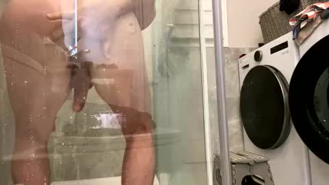 Snapshot of linkyfranky chatting on January 2026 11:24:02 AM linkyfranky online show from January 2026 11:24:02 AM