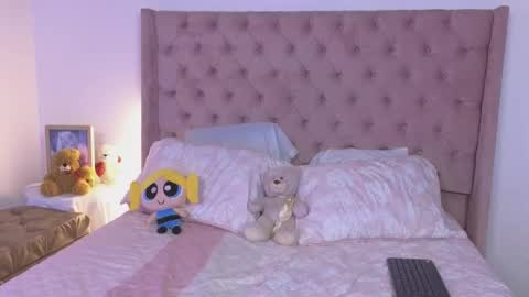 Luciana online show from October 2025 08:43:02 PM