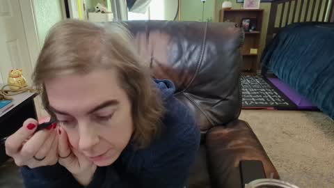 Snapshot of linzy19 chatting on December 2024 07:46:02 PM Linzy19 online show from December 2024 07:46:02 PM