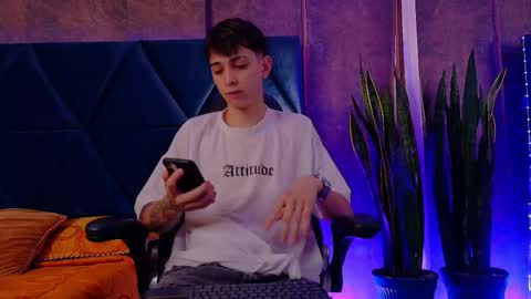 LION FOSTER online show from December 2025 09:34:02 PM