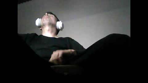 Snapshot of liongr69 chatting on March 2025 11:14:01 PM liongr69 online show from March 2025 11:14:01 PM