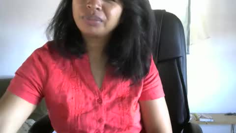 liora online show from April 2026 03:50:02 AM