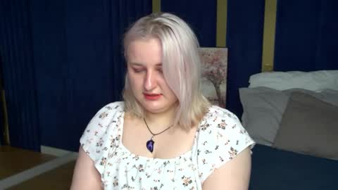 LioraArdyn online show from April 2026 05:19:08 AM