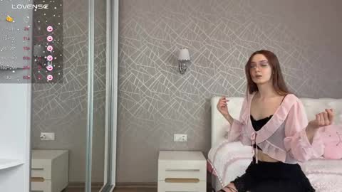 Snapshot of lioryzerotwo chatting on April 2026 08:23:01 AM Liory online show from April 2026 08:23:01 AM