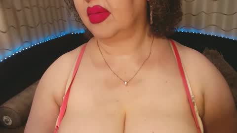 LIpsAddiction online show from October 2025 01:10:01 PM