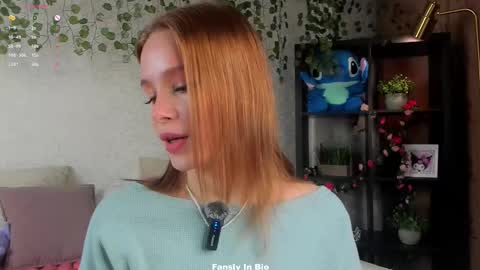 Snapshot of lipswithsweetonthem chatting on January 2026 01:31:02 AM Lina online show from January 2026 01:31:02 AM