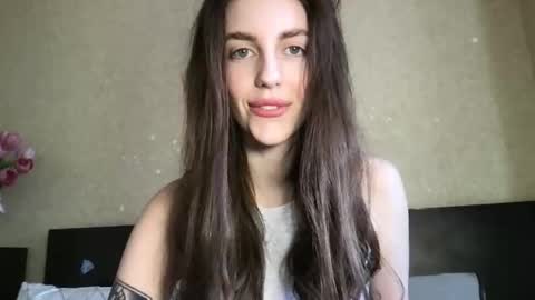 lipsylolly online show from February 2026 08:44:02 AM