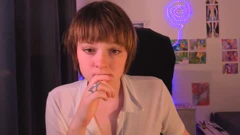 lini online show from September 2025 05:29:02 PM