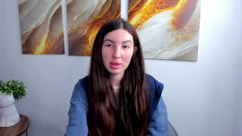 Snapshot of lira_revery chatting on April 2026 01:14:02 AM Lira revery online show from April 2026 01:14:02 AM