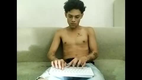 Snapshot of liroy_demon chatting on August 2026 02:35:01 AM liroy_demon online show from August 2026 02:35:01 AM