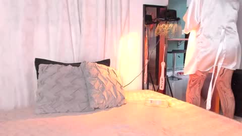Snapshot of liry_kim chatting on April 2026 08:39:01 PM liry online show from April 2026 08:39:01 PM