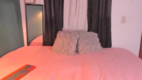 Snapshot of liry_kim chatting on August 2026 06:07:02 PM liry online show from August 2026 06:07:02 PM