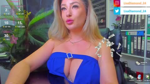 Snapshot of lisa2018 chatting on January 2025 11:05:01 PM lisa online show from January 2025 11:05:01 PM