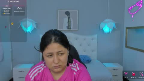 Lisa online show from October 2025 11:33:02 AM