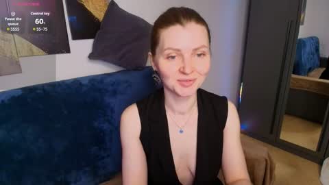 Snapshot of lisa__evans chatting on June 2026 02:24:02 AM Lisa online show from June 2026 02:24:02 AM