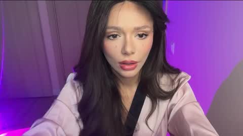 lisa_graham online show from December 2025 07:26:02 AM