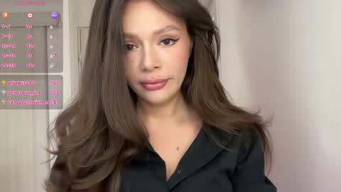 Snapshot of lisa_graham chatting on April 2026 07:14:01 AM lisa_graham online show from April 2026 07:14:01 AM