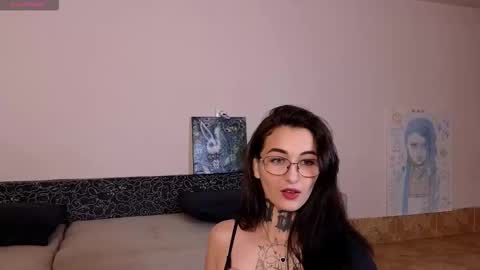Liza online show from October 2025 02:07:01 PM