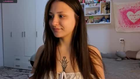 Snapshot of lisa_mzemta chatting on March 2026 10:20:02 AM Lisa online show from March 2026 10:20:02 AM