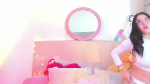 Snapshot of lisaa_a chatting on March 2026 11:04:01 PM Lisa online show from March 2026 11:04:01 PM