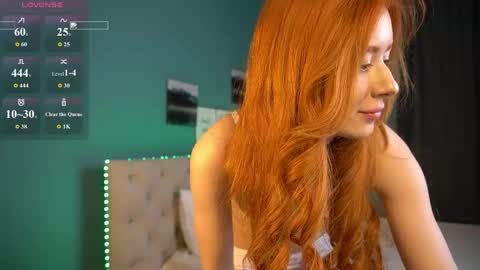 Lisa online show from April 2026 12:11:02 AM