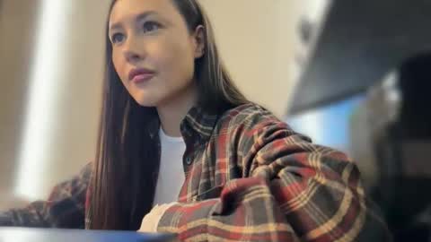 Snapshot of lisandriaa chatting on April 2026 10:19:02 AM lisandriaa online show from April 2026 10:19:02 AM