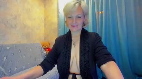 Lisasimsxs online show from November 2025 02:24:02 AM