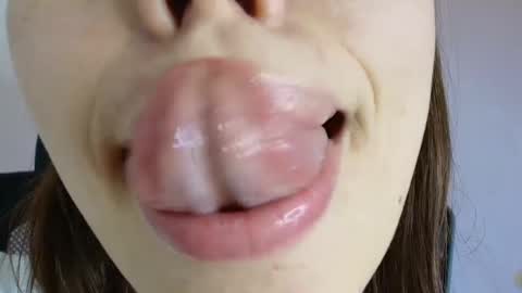 Lisbet online show from September 2025 10:21:01 PM