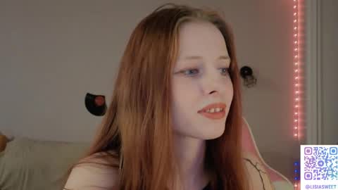 Snapshot of lisiasweet chatting on April 2026 02:54:01 PM Lika online show from April 2026 02:54:01 PM