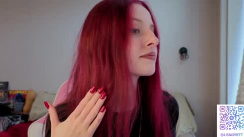 Snapshot of lisiasweet chatting on June 2026 01:22:01 PM Lika online show from June 2026 01:22:01 PM