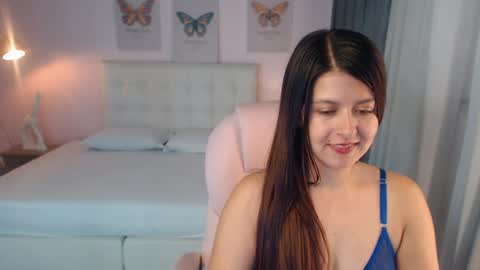 Andrea online show from January 2025 06:31:01 PM