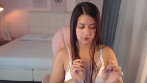 Andrea online show from January 2025 06:38:02 PM