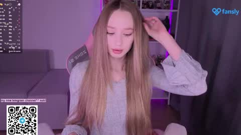 Snapshot of lissa__fox chatting on April 2026 11:23:02 AM lissa online show from April 2026 11:23:02 AM