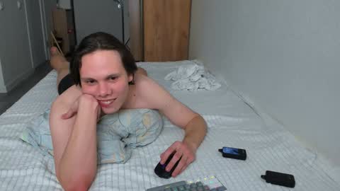 Alfie online show from December 2024 03:18:02 AM