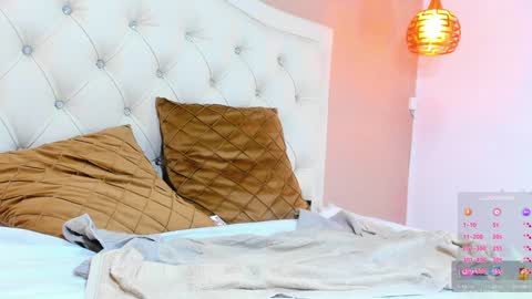 L I S S A  online show from January 2025 06:25:01 AM