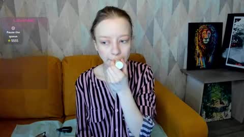 Lissa online show from February 2025 07:01:02 AM