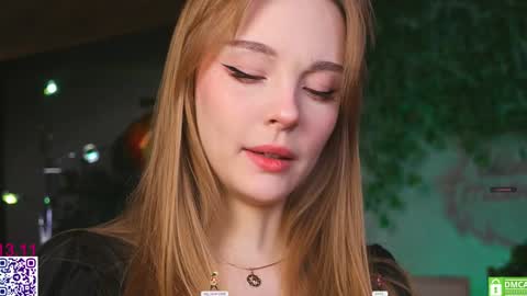 your Liza again. Next stream Dec. 1  at 2 or 3  GMT online show from November 2025 05:39:02 AM