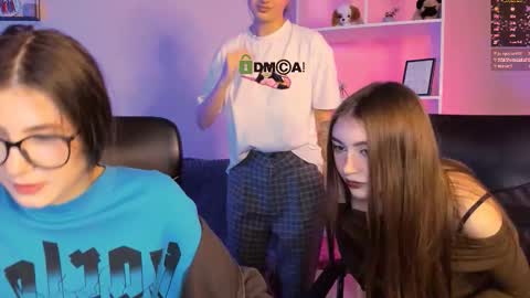 Snapshot of lissa_night chatting on December 2025 11:48:01 AM lissa_night online show from December 2025 11:48:01 AM