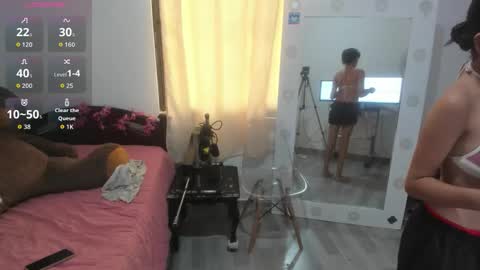 lissa_petitee online show from November 2025 06:35:02 PM