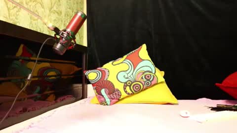 Lissa Ross online show from December 2024 05:28:02 PM