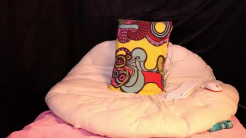 Lissa Ross online show from February 2025 05:50:01 PM