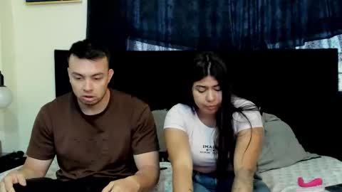 Natalia and alejandro online show from December 2025 11:59:01 AM