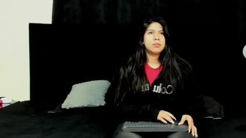 Snapshot of lissandthor chatting on January 2026 10:20:02 AM Natalia and alejandro online show from January 2026 10:20:02 AM