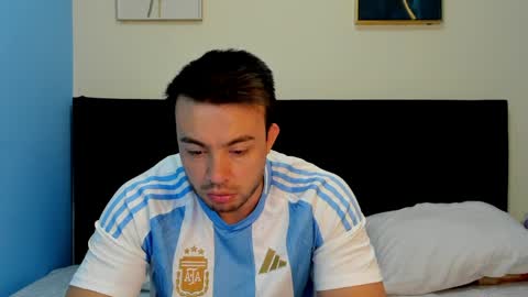 Snapshot of lissandthor chatting on April 2026 12:21:01 PM Natalia and alejandro online show from April 2026 12:21:01 PM