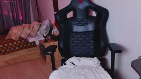 Lissa online show from October 2025 10:36:01 AM