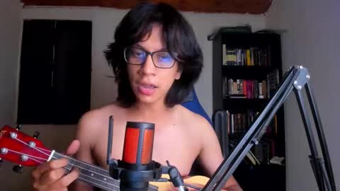 Snapshot of literateboy chatting on March 2026 01:43:02 AM Literateboy online show from March 2026 01:43:02 AM