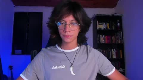 Snapshot of literateboy chatting on March 2026 01:44:01 AM Literateboy online show from March 2026 01:44:01 AM