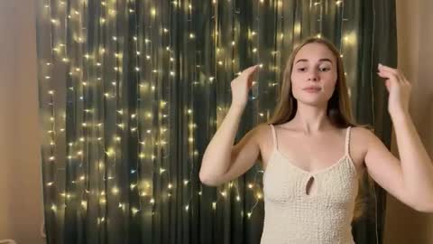 LUNA online show from December 2025 06:23:01 PM