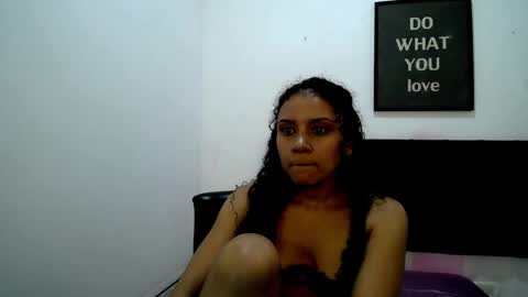 Snapshot of little18doll chatting on June 2026 10:49:02 PM little18doll online show from June 2026 10:49:02 PM